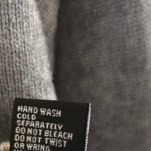 Cliche Gray Sweater with Fur and Rhinestone Details Size small - Picture 6 of 6